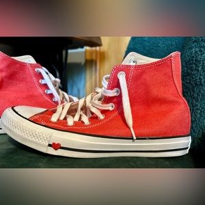 Rare find! Converse Love ❤️ Chucks!